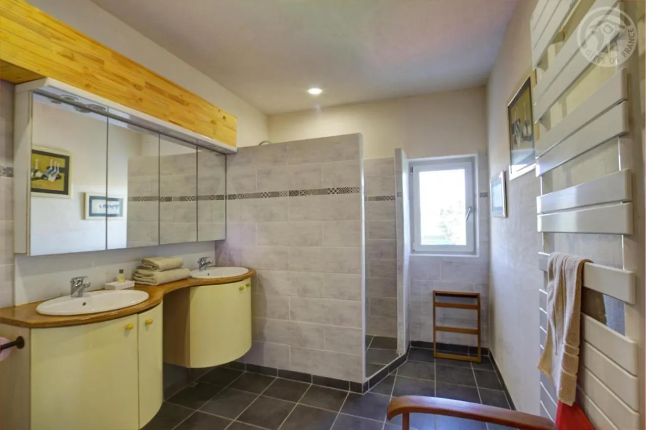 Bed & Breakfast Domaine De La Plume Bed and Breakfast La Gimond